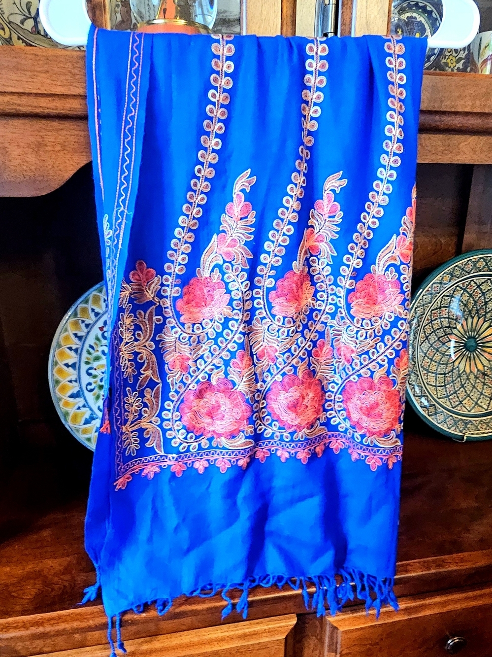 Vibrant Blue Embroidered Floral Kashmiri Aari Shawl